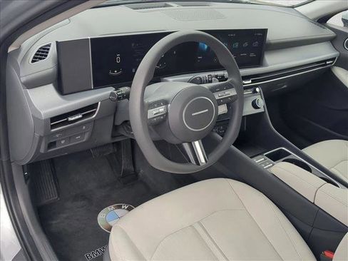 Used 2025 Hyundai Sonata SEL image 10