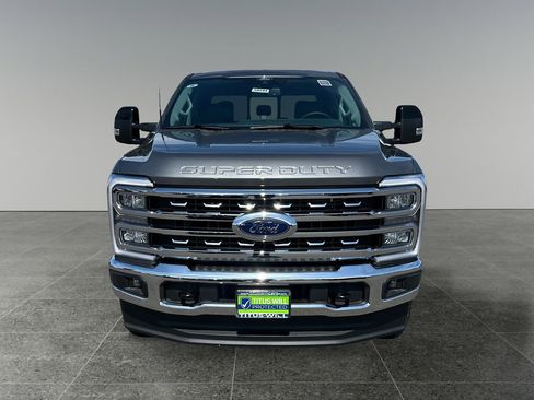 New 2025 Ford F250 Lariat image 2
