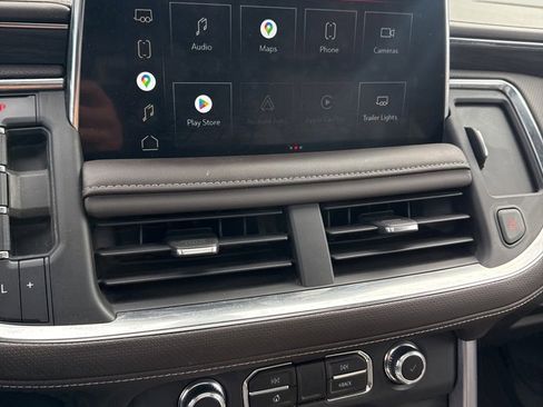 Used 2022 GMC Yukon SLT w/ SLT Luxury Package image 11