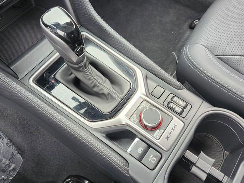 Used 2022 Subaru Forester Limited image 27