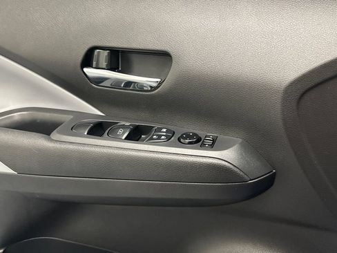 Certified 2023 Nissan Kicks SR w/ SR Premium Package FWD image 17
