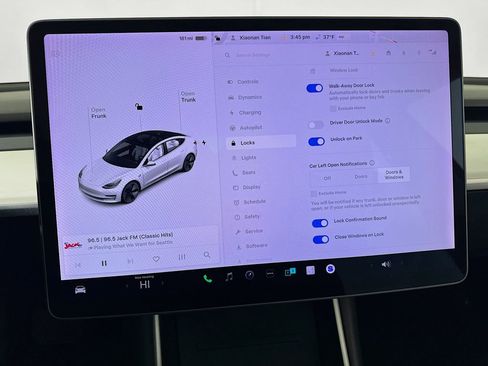 Used 2018 Tesla Model 3 Mid Range image 13