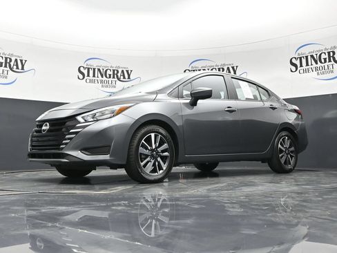 Used 2025 Nissan Versa SV FWD image 22