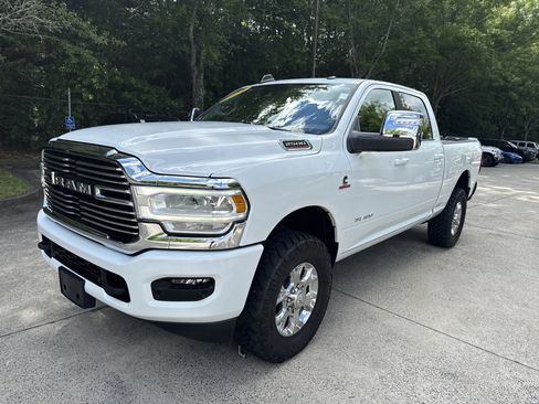 Used 2024 RAM 2500 Laramie w/ Safety Group AWD/4WD image 3