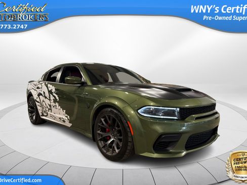 Used 2022 Dodge Charger SRT Hellcat w/ Harman/Kardon Audio Group RWD image 3