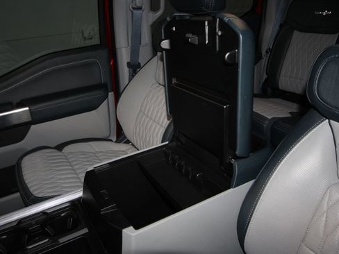 Used 2024 Ford F250 Limited AWD/4WD image 24