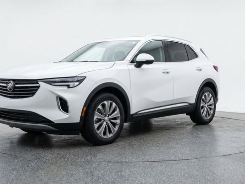 Used 2024 Buick Envision Preferred image 3