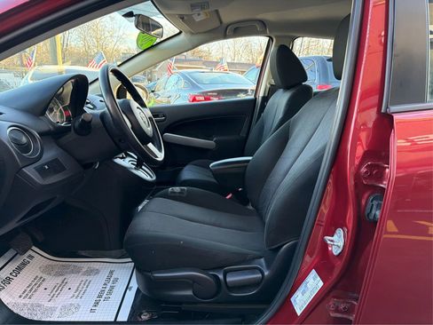 Used 2014 MAZDA MAZDA2 Sport image 9
