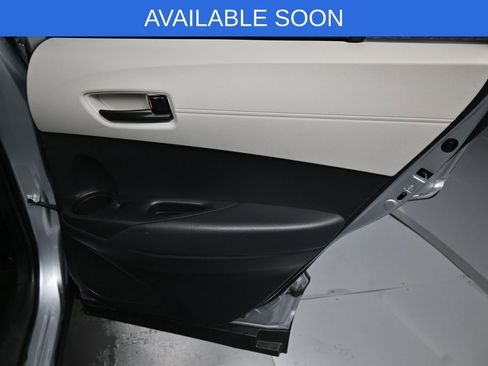 Used 2022 Toyota Corolla Cross L AWD/4WD image 29