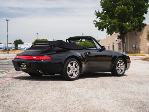 Used 1995 Porsche 911 Carrera RWD image 10
