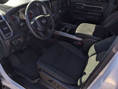 Used 2025 RAM 1500 Big Horn image 10