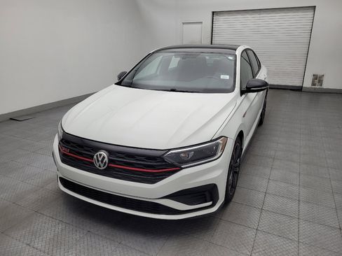 Used 2019 Volkswagen Jetta GLI FWD image 15