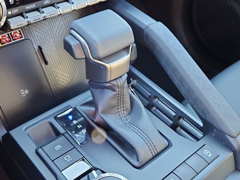 New 2026 Toyota Tacoma Limited AWD/4WD image 20