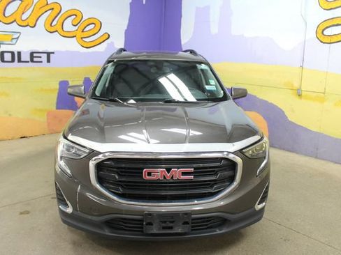 Used 2019 GMC Terrain SLE FWD image 3