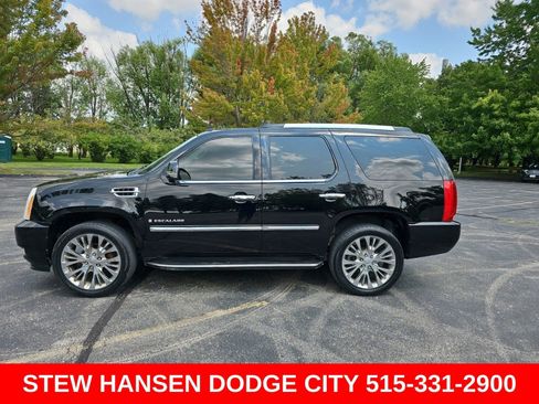 Used 2008 Cadillac Escalade AWD image 1