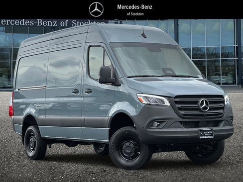 New 2026 Mercedes-Benz Sprinter 2500 image 1
