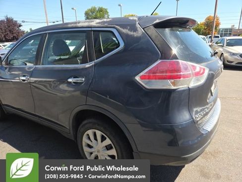 Used 2015 Nissan Rogue S AWD/4WD image 10