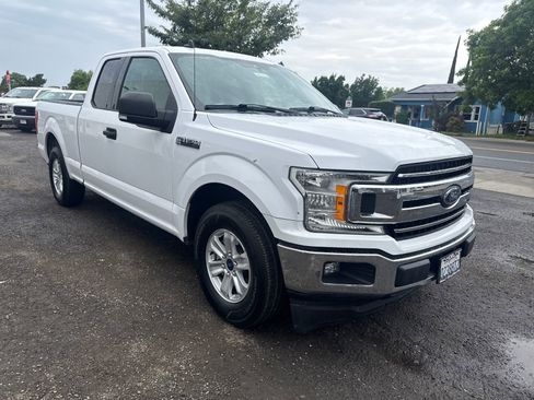 Used 2019 Ford F150 XLT w/ Equipment Group 301A Mid RWD image 7