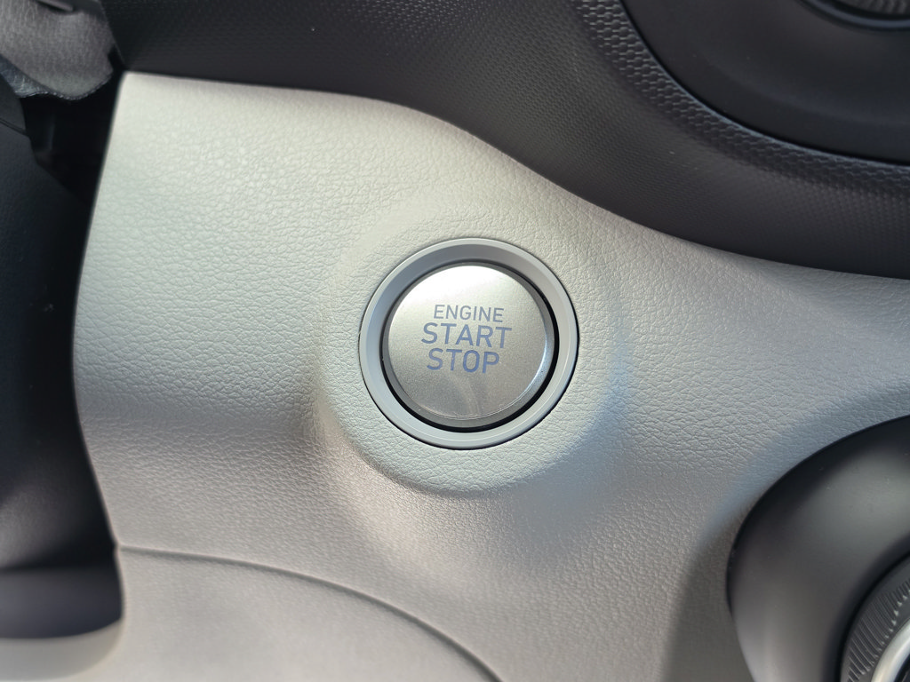 New 2026 Hyundai Venue SEL FWD image 33