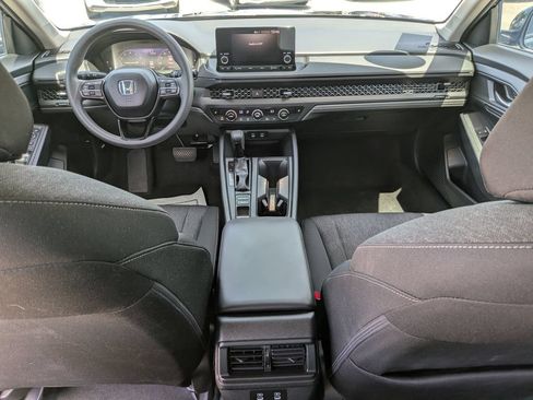 Used 2025 Honda Accord SE image 14
