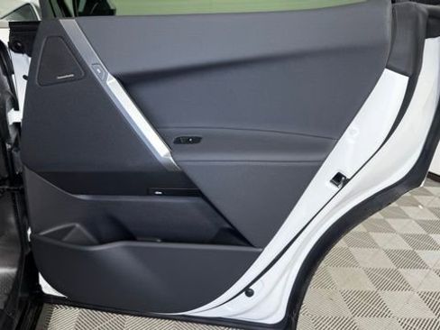 New 2026 BMW iX xDrive45 w/ M Sport Package image 18