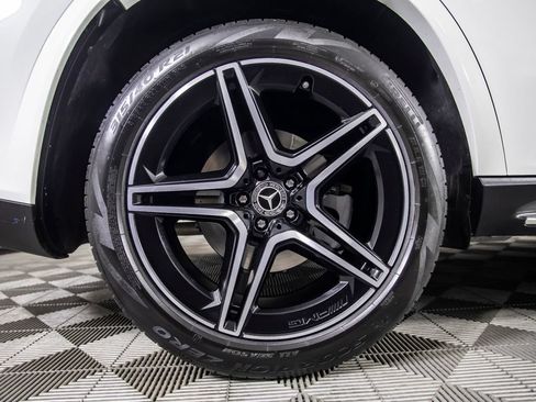 Used 2024 Mercedes-Benz GLS 450 4MATIC w/ AMG Line Exterior image 45