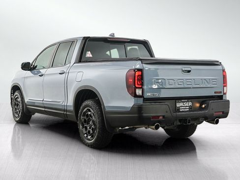 Used 2025 Honda Ridgeline TrailSport+ image 3