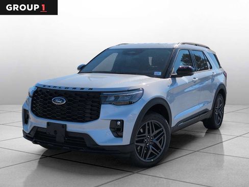 New 2026 Ford Explorer ST-Line w/ ST-Line Street Pack RWD image 1