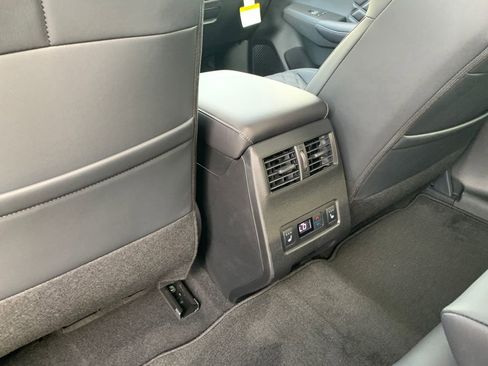 New 2026 Nissan Rogue Platinum image 30