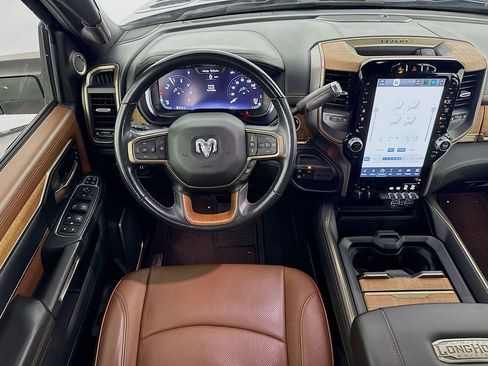 Used 2023 RAM 3500 Limited image 23