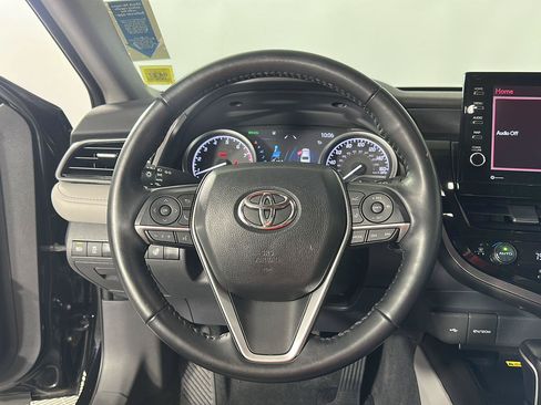 Used 2023 Toyota Camry XLE w/ Cold Weather Package AWD/4WD image 10