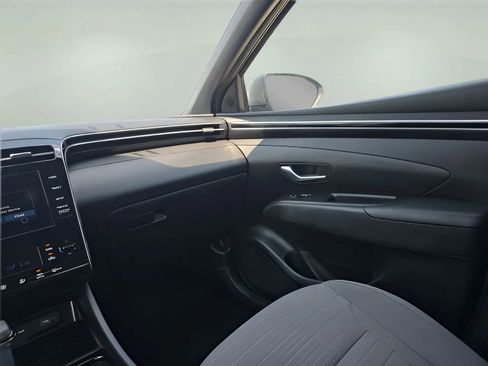 Used 2024 Hyundai Santa Cruz SEL image 14