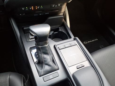 Used 2021 Lexus ES 350 w/ Premium Package image 16