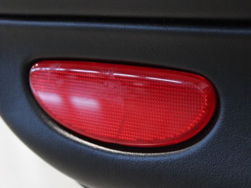 Used 1999 Chevrolet Corvette Coupe w/ Lighting Pkg RWD image 40