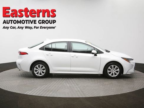 Used 2024 Toyota Corolla LE FWD image 43