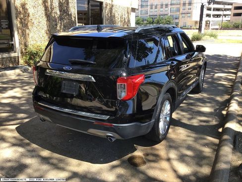 Used 2022 Ford Explorer Limited w/ Equipment Group 301A RWD image 5