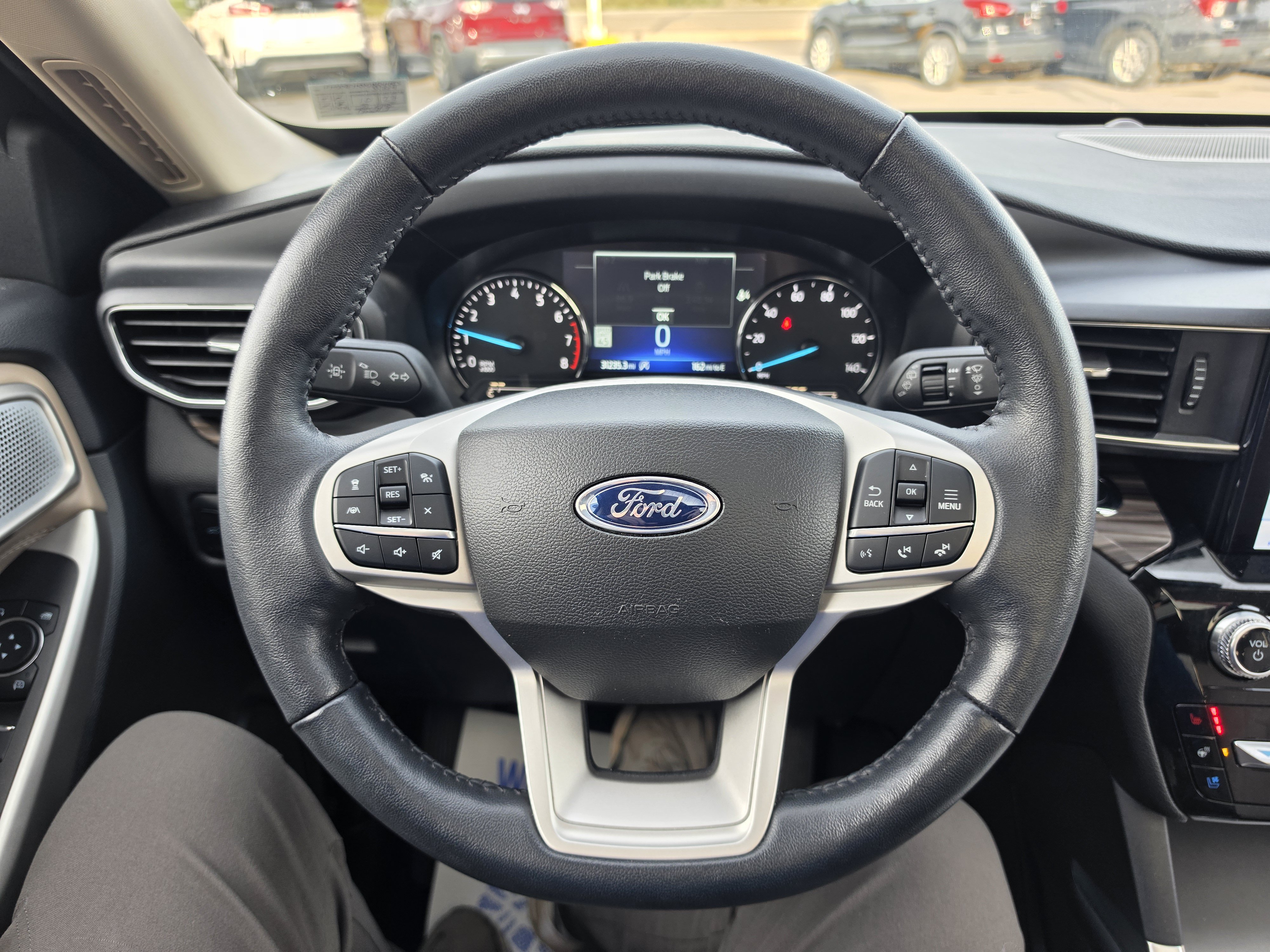 Used 2023 Ford Explorer Limited w/ Limited Technology Package AWD/4WD image 21