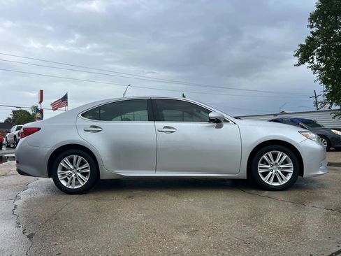 Used 2015 Lexus ES 350 image 4
