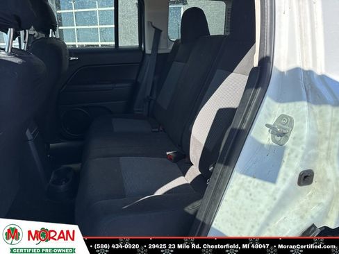 Used 2015 Jeep Patriot Latitude image 18