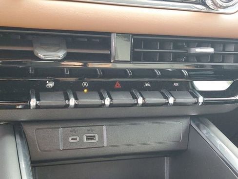 New 2026 GMC Canyon AT4 image 24