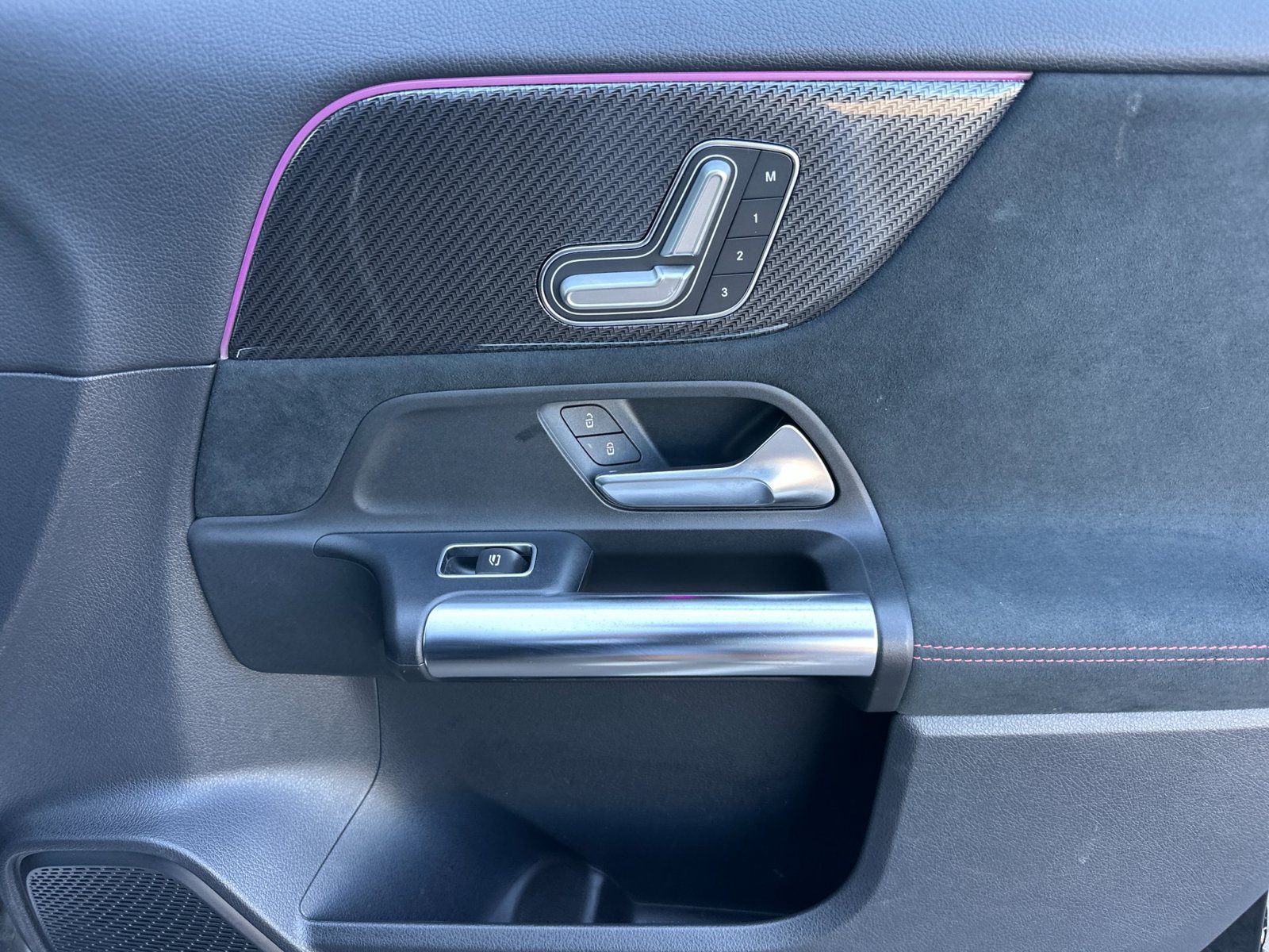 Used 2022 Mercedes-Benz GLA 250 image 17