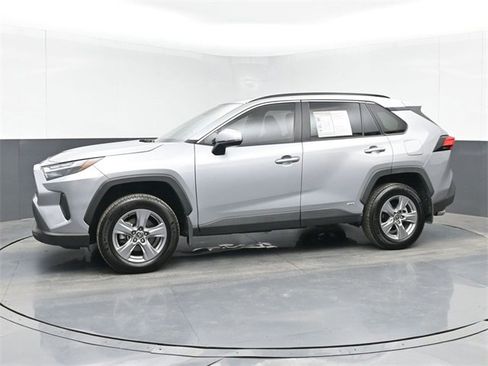Used 2023 Toyota RAV4 XLE image 11