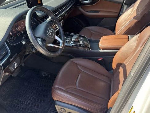 Used 2019 Audi Q7 3.0T Premium Plus image 4