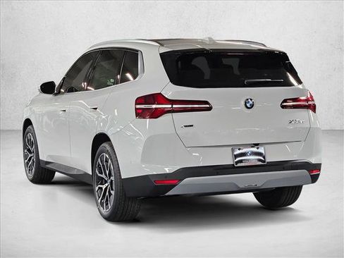 Used 2026 BMW X3 xDrive30 w/ Premium Package image 7