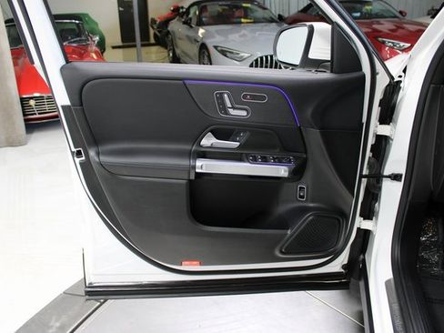 Used 2020 Mercedes-Benz GLB 250 image 39