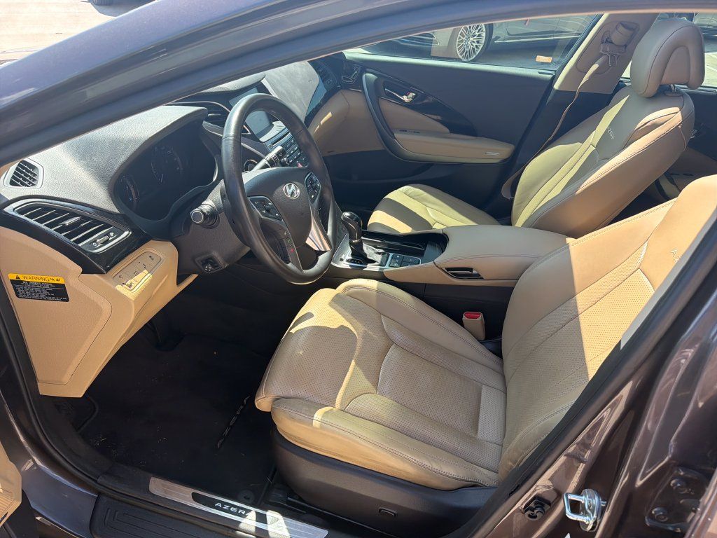 Used 2016 Hyundai Azera Limited FWD image 11