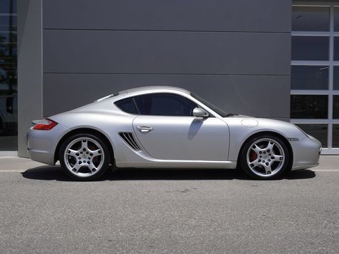 Used 2006 Porsche Cayman S RWD image 7
