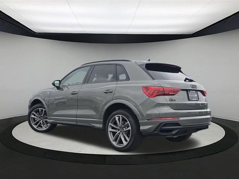 Certified 2024 Audi Q3 2.0T Premium Plus image 5