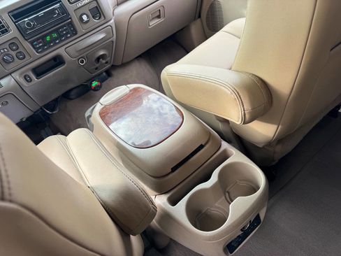 Used 2002 Ford Excursion Limited image 76