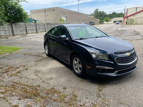 Used 2016 Chevrolet Cruze LT FWD image 7